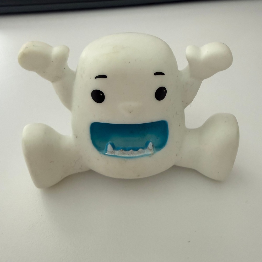 YETI IN‎ MY SPAGHETTI Figurine Blue Open Mouth Designer  2.5 Inch